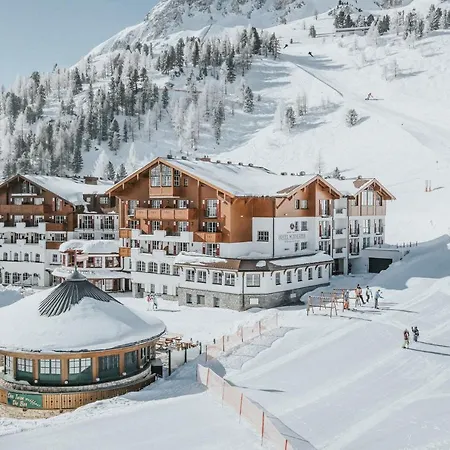 Superior Schneider Hotel