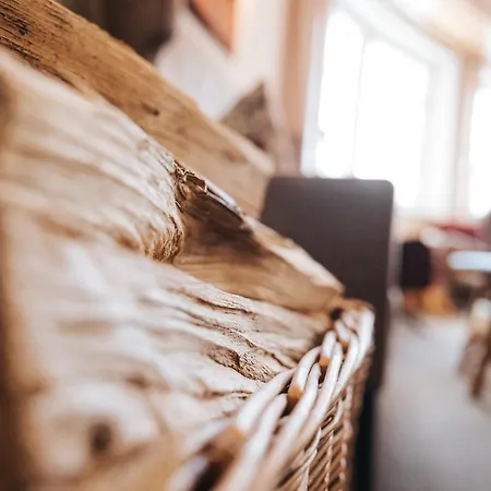 Superior Schneider Ski-in & Ski-out