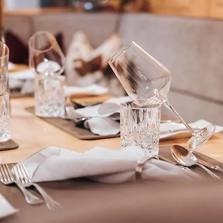 Superior Schneider Ski-in & Ski-out 4* Obertauern