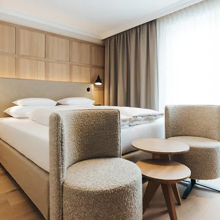 Superior Schneider Ski-in & Ski-out 4*