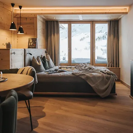 Hotell Superior Schneider Ski-in & Ski-out 4*