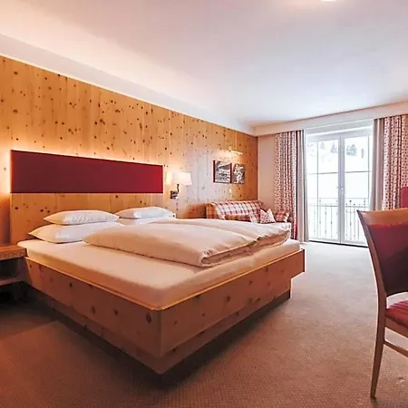 Superior Schneider Ski-in & Ski-out 4*
