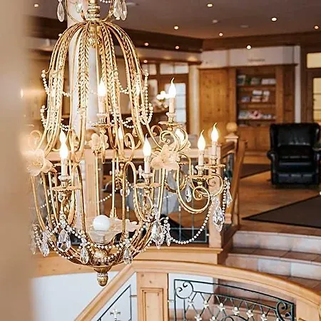Hotel Superior Schneider Ski-in & Ski-out 4*