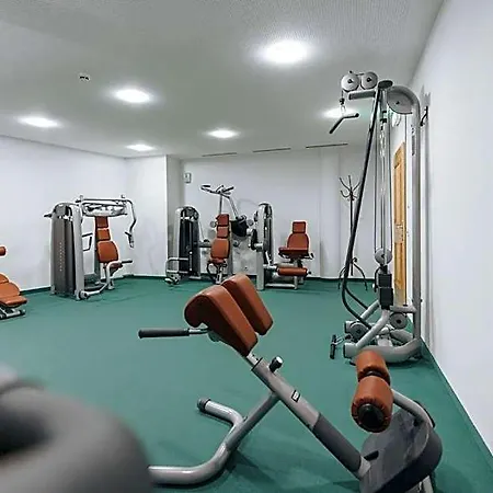 Superior Schneider Ski-in & Ski-out