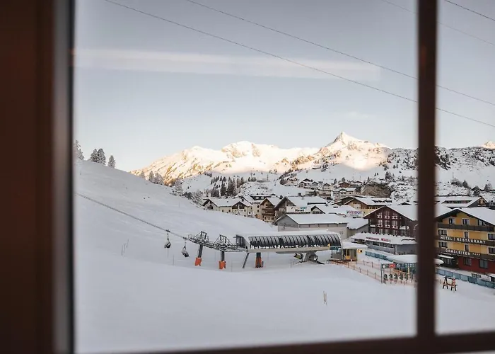 Superior Schneider Ski-in & Ski-out 4* Obertauern