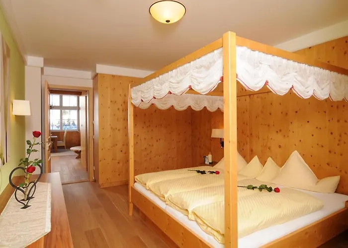 Hotel Superior Schneider Ski-in & Ski-out 4*