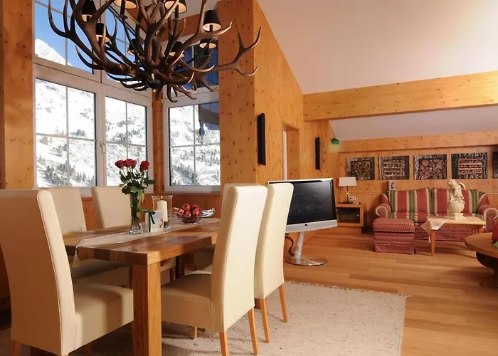 Superior Schneider Ski-in & Ski-out Hotel Obertauern