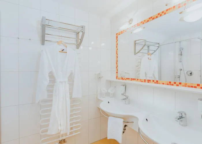 Superior Schneider Ski-in & Ski-out